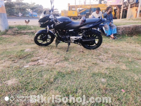 Bajaj pulsar ১৫০